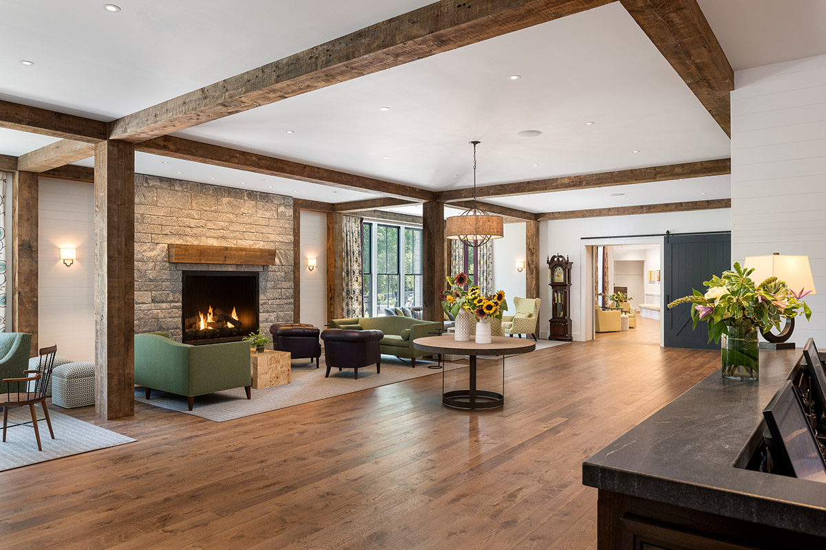 Welcome to The Williams Inn - Lobby