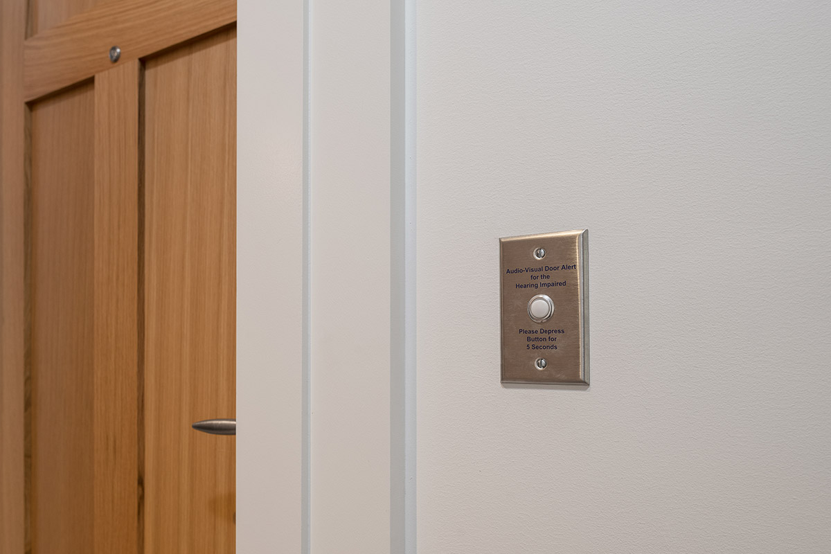 ADA Guest Room Visual Doorbell Feature