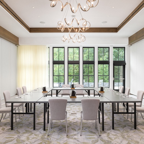 Meeting Square Seating