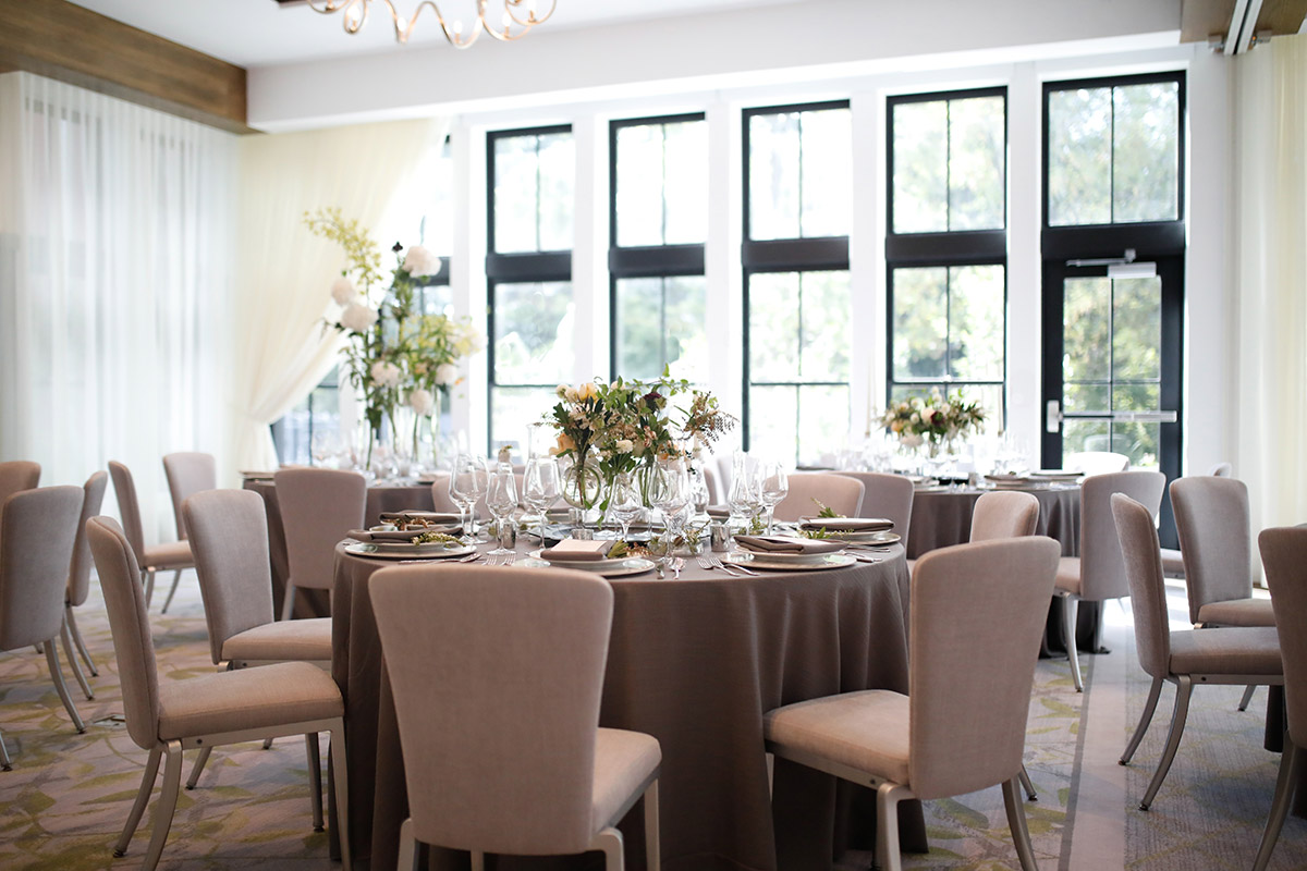 Williams Inn Ballroom Wedding